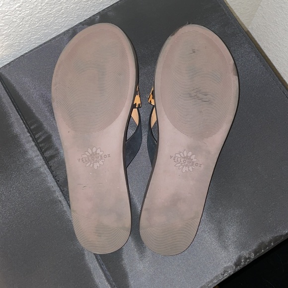 Cheetah Print Yellow Box Sandals - Picture 4 of 6